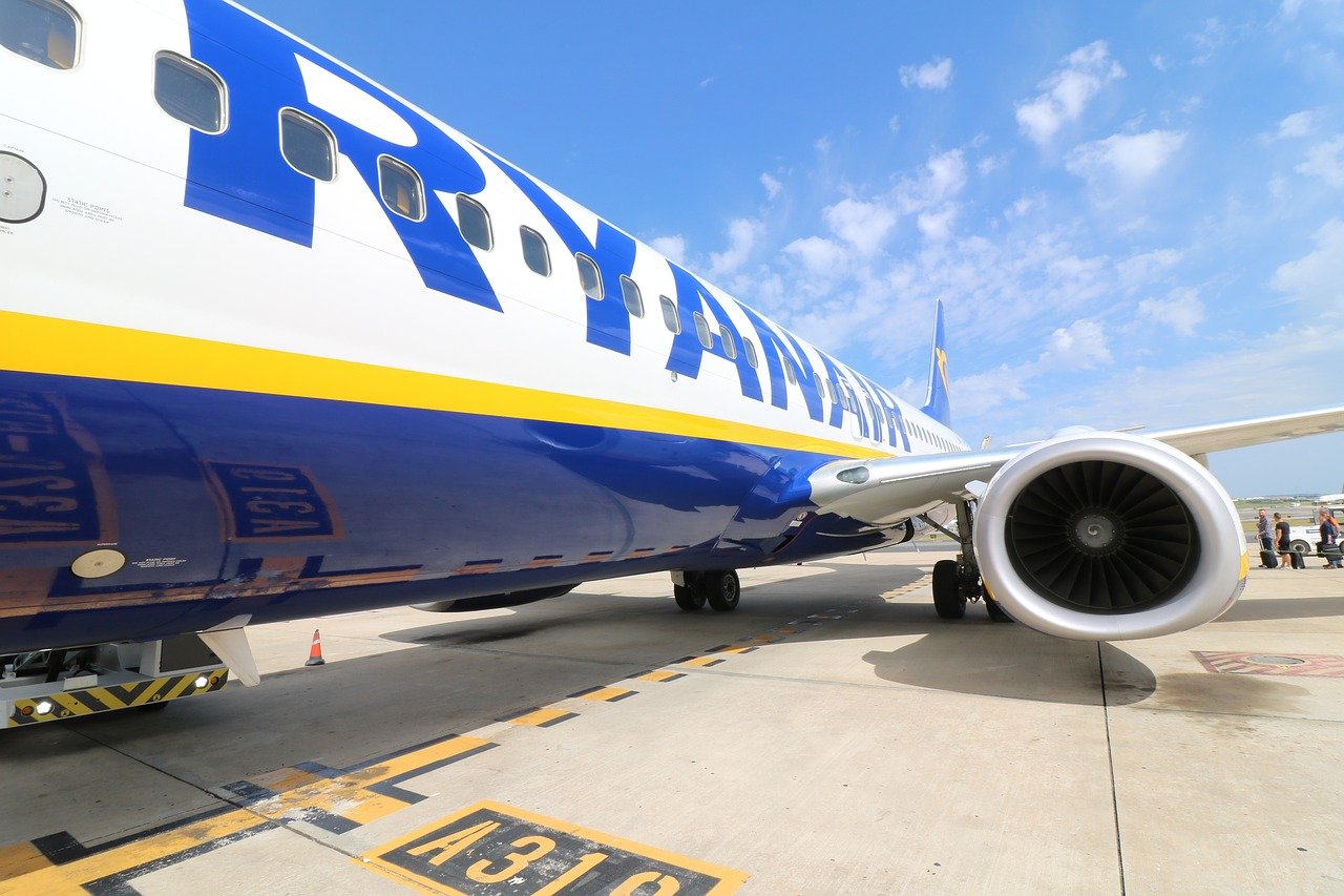Ryanair at Rome airports (FCO & CIA))