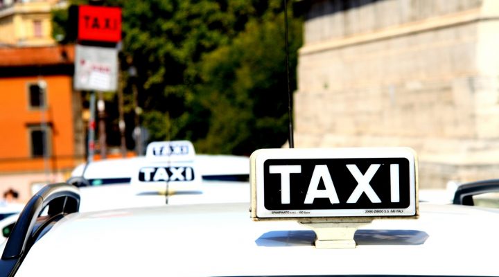 Rome Fiumicino airport taxi